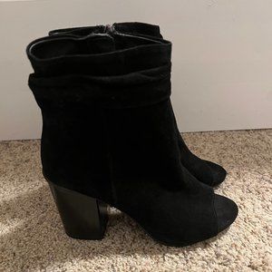 Kenneth Cole Boots NWT